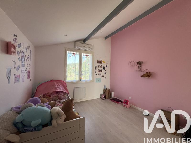 Maison - 162 m² - 9 pièces