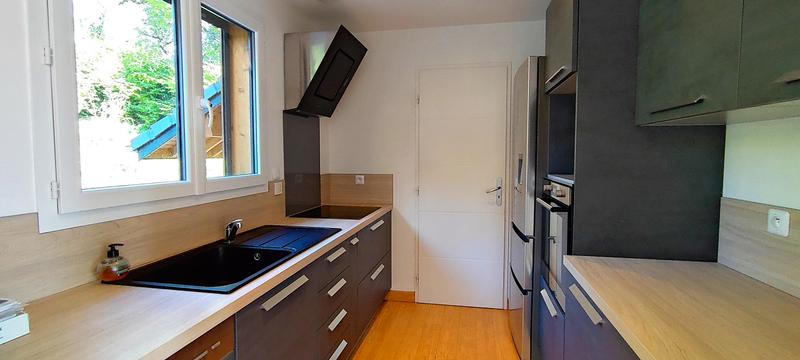 Maison - 94 m² - 5 pièces