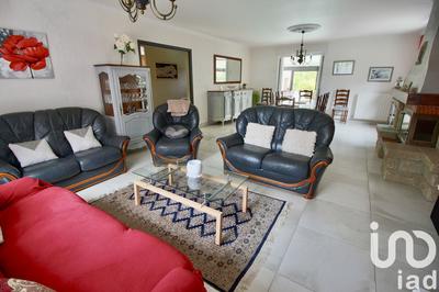 Maison - 163 m² - 8 pièces