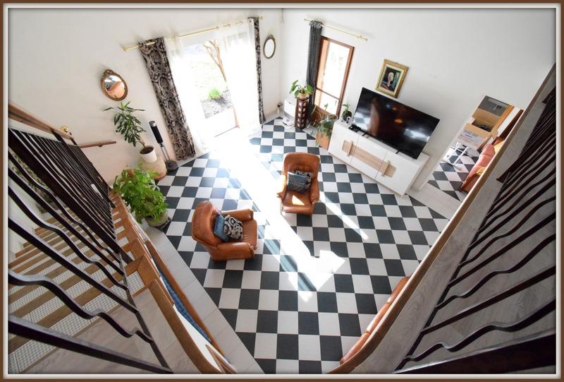 Villa - 171 m² - 6 pièces