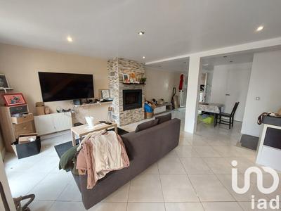 Maison - 107 m² - 5 pièces