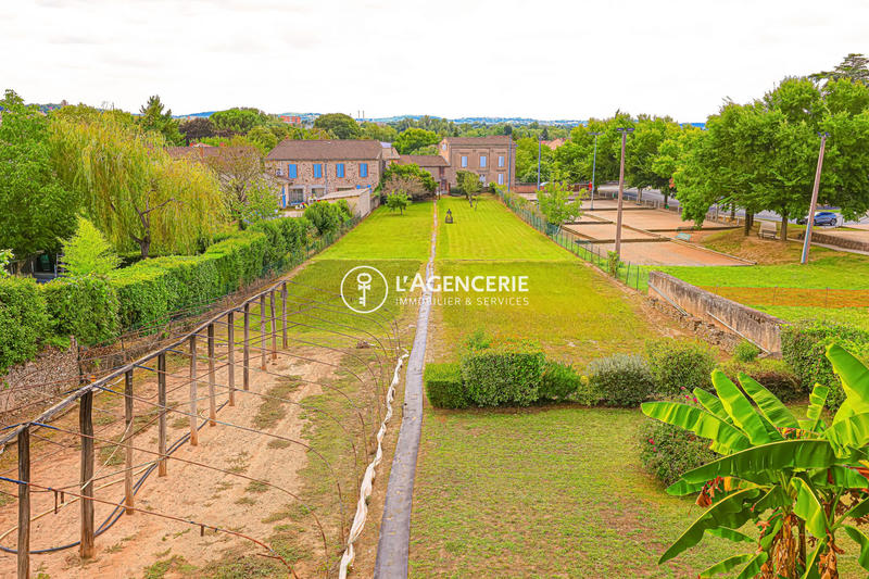 Maison traditionnelle - 104 m² - 4 pièces