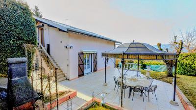 Maison - 143 m² - 8 pièces