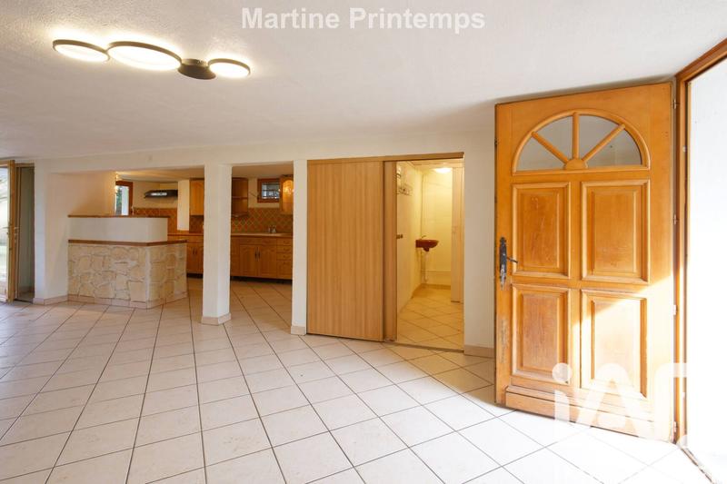 Maison - 96 m² - 5 pièces