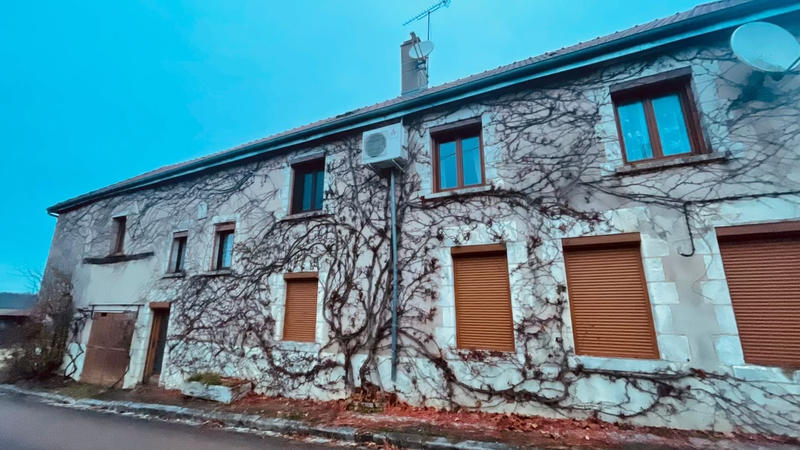 Maison - 170 m² - 8 pièces