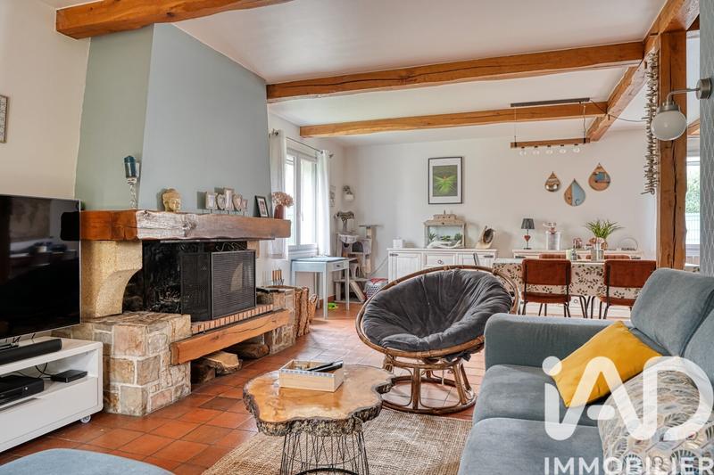Maison - 193 m² - 10 pièces