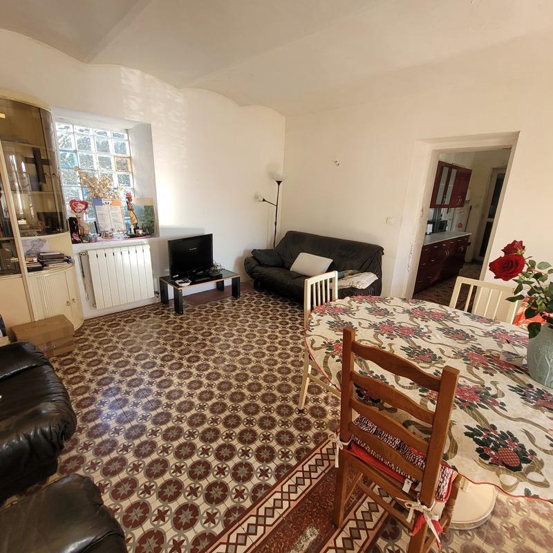 Maison - 148 m² - 9 pièces