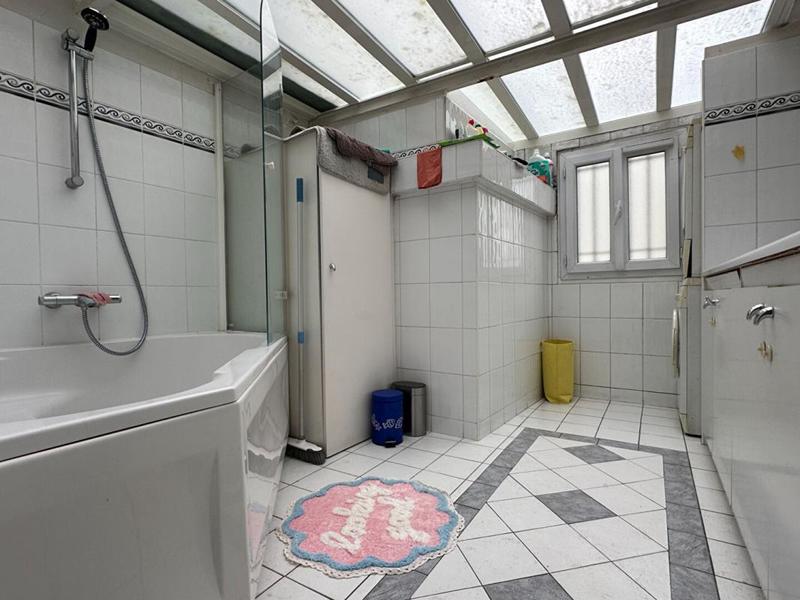 Appartement - 107 m² - 4 pièces