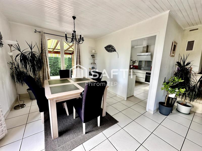 Maison - 100 m² - 4 pièces