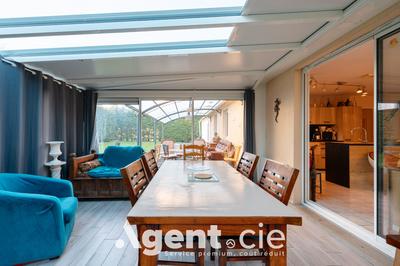 Maison - 178 m² - 6 pièces