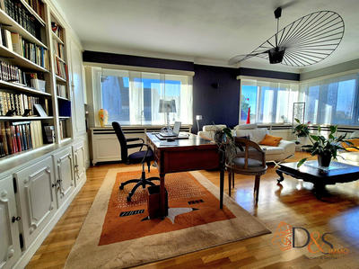 Maison - 177 m² - 7 pièces