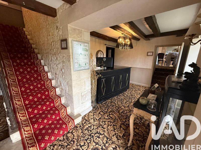 Maison - 370 m² - 18 pièces