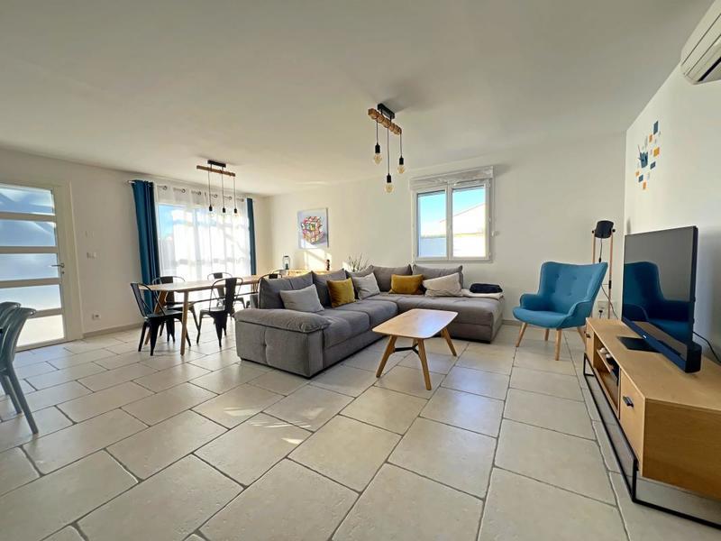 Maison - 102 m² - 5 pièces