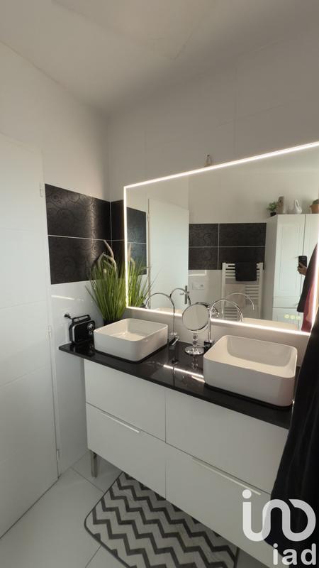 Maison de ville - 81 m² - 4 pièces