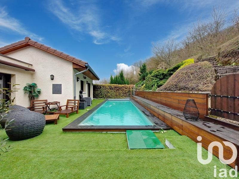 Maison - 177 m² - 5 pièces