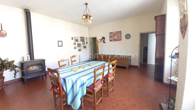 Maison en pierre - 171 m² - 8 pièces