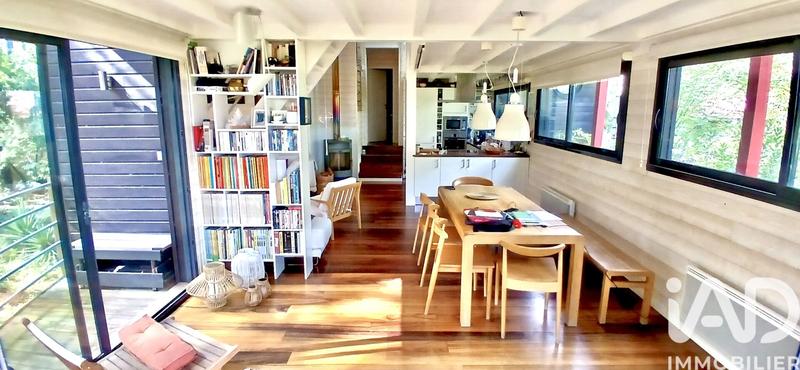 Maison de maîtres - 100 m² - 7 pièces