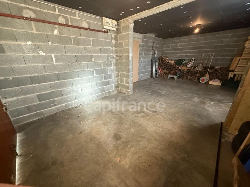 Maison - 95 m² - 5 pièces