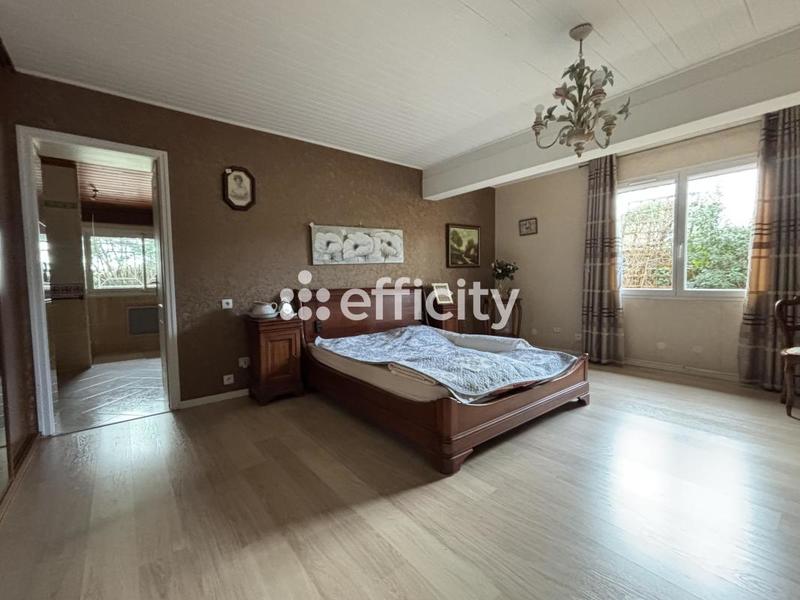 Maison - 184 m² - 5 pièces