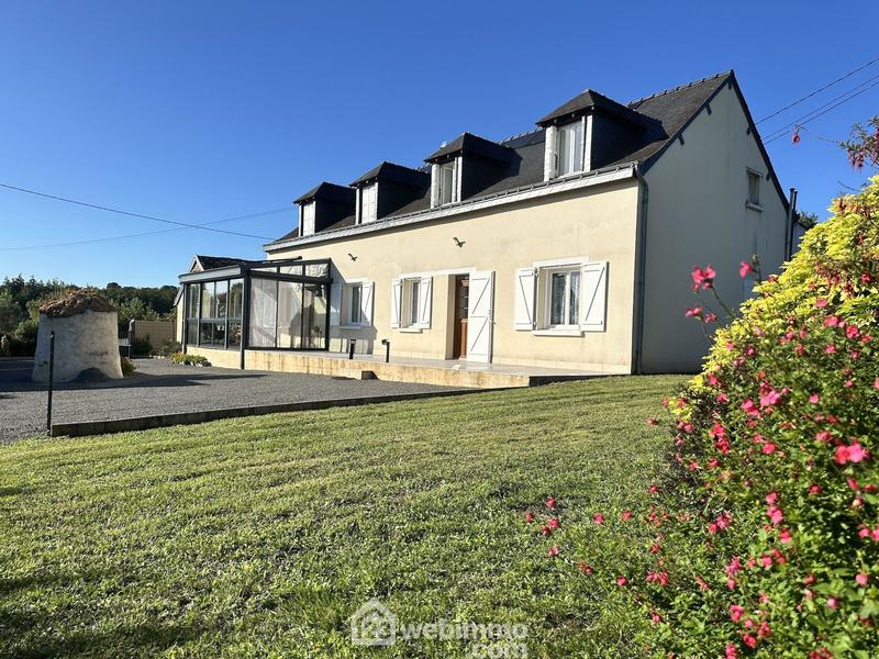 Maison - 182 m² - 6 pièces
