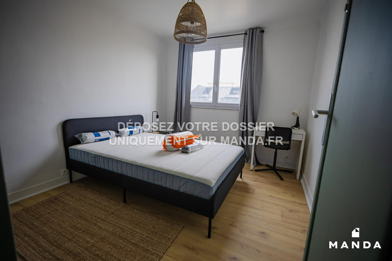 Chambre - 10 m² - 4 pièces