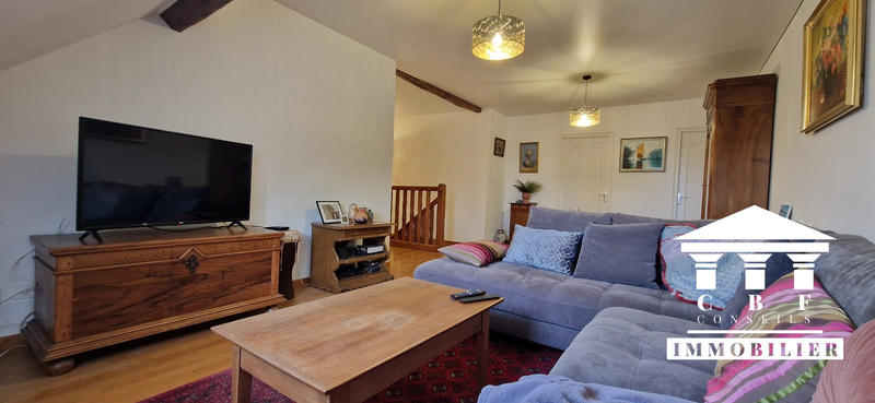 Maison - 194 m² - 10 pièces