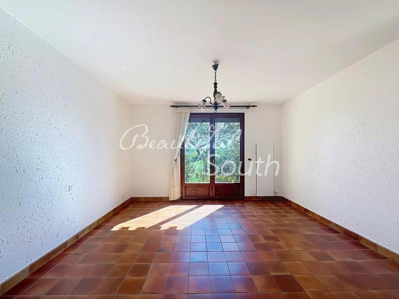 Villa - 225 m² - 7 pièces