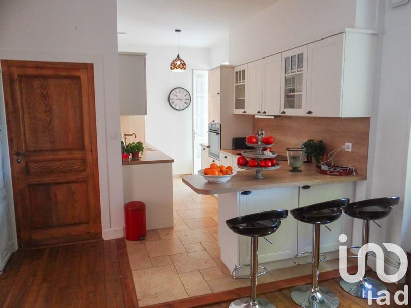 Maison - 180 m² - 5 pièces