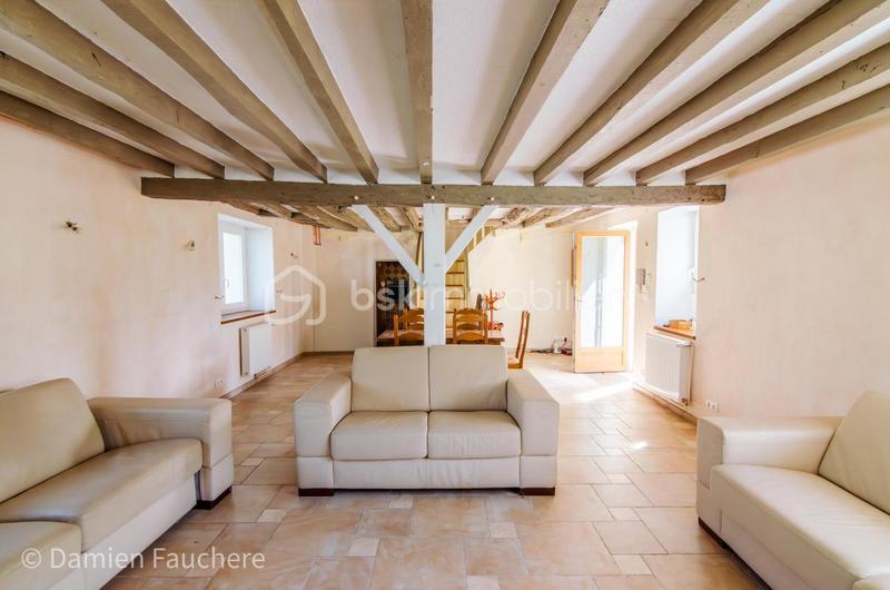 Corps de ferme - 340 m² - 11 pièces