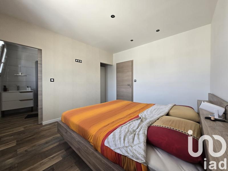 Maison - 121 m² - 5 pièces