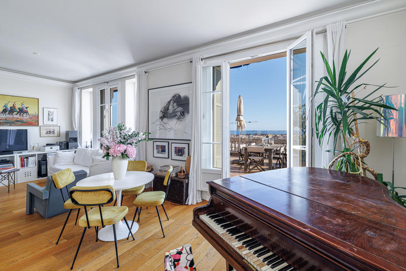 Appartement - 97 m² - 3 pièces