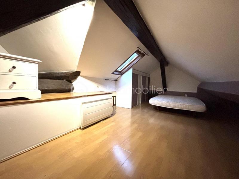 Studio - 28 m² - 2 pièces