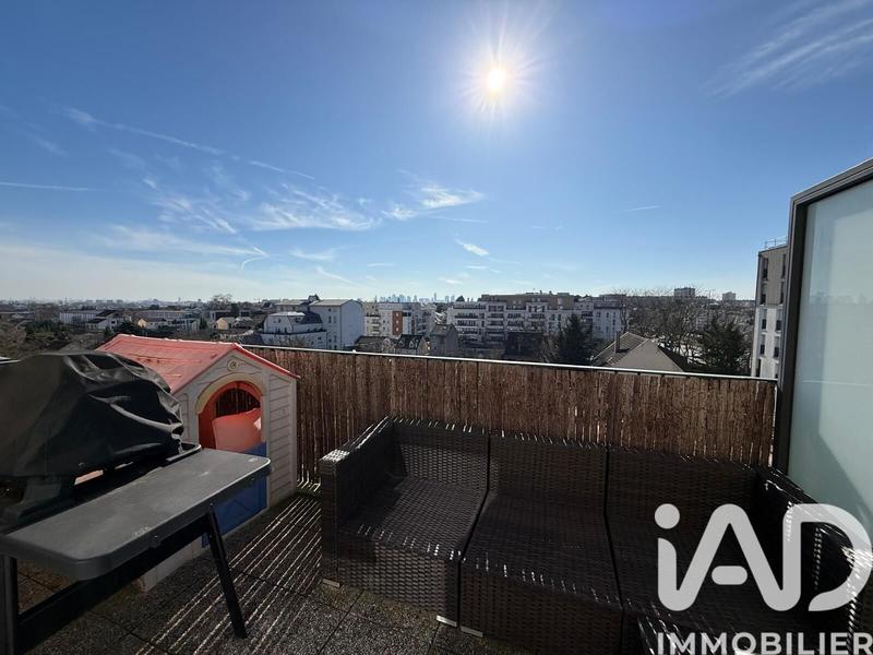 Appartement - 81 m² - 4 pièces