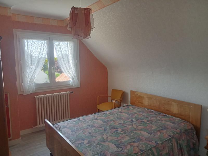 Maison - 118 m² - 8 pièces