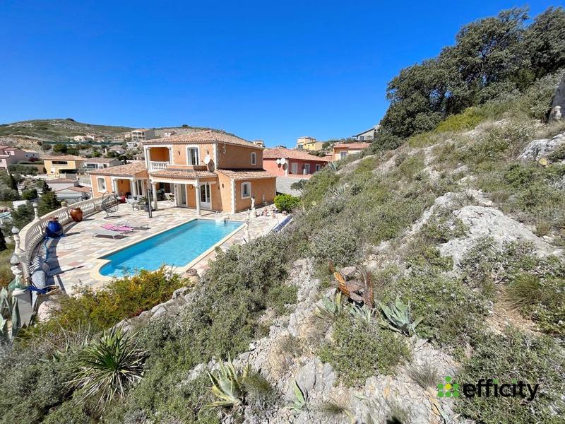 Maison - 160 m² - 4 pièces