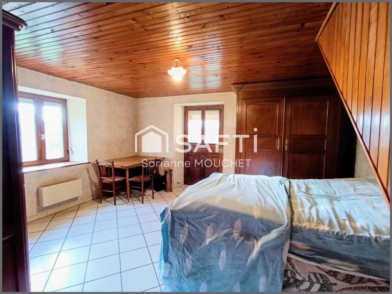 Maison - 95 m² - 4 pièces