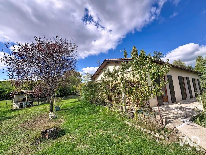 Maison - 100 m² - 5 pièces