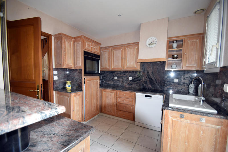 Maison - 125 m² - 5 pièces