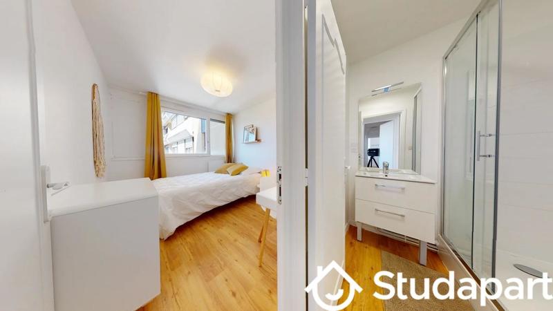 Chambre - 12 m² - 1 pièce