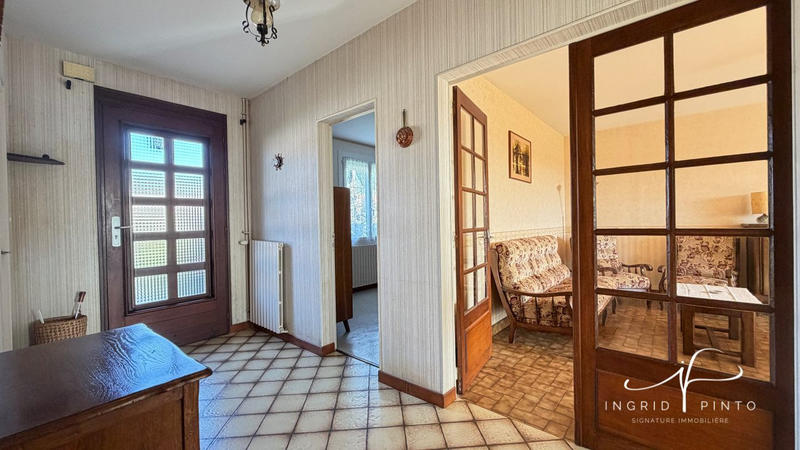 Maison - 95 m² - 4 pièces