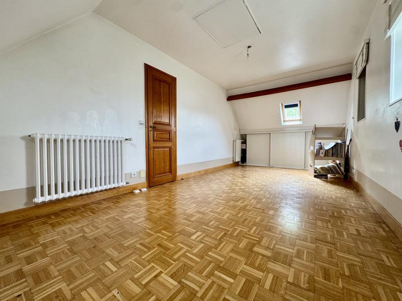 Maison - 170 m² - 6 pièces