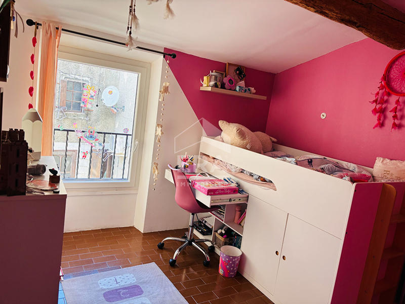 Maison de village - 89 m² - 5 pièces