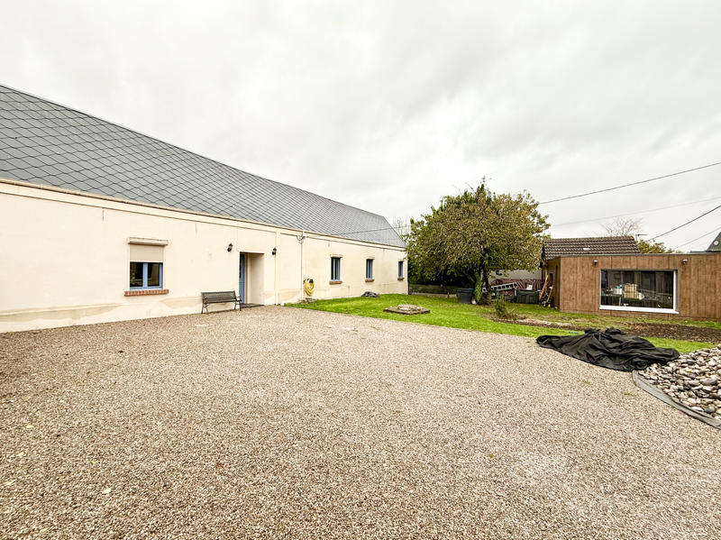 Maison - 186 m² - 7 pièces