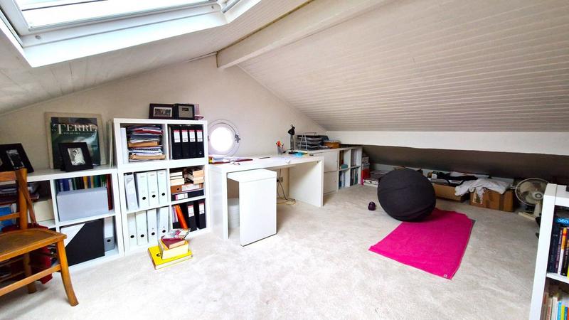 Maison - 195 m² - 5 pièces