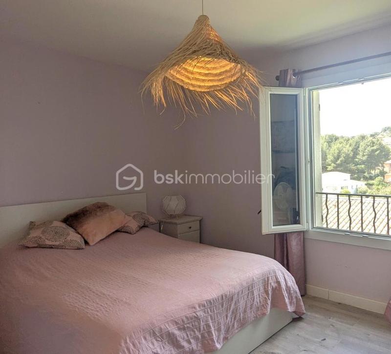 Villa - 145 m² - 6 pièces