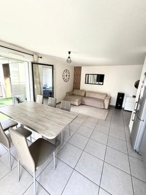 Appartement - 70 m² - 4 pièces