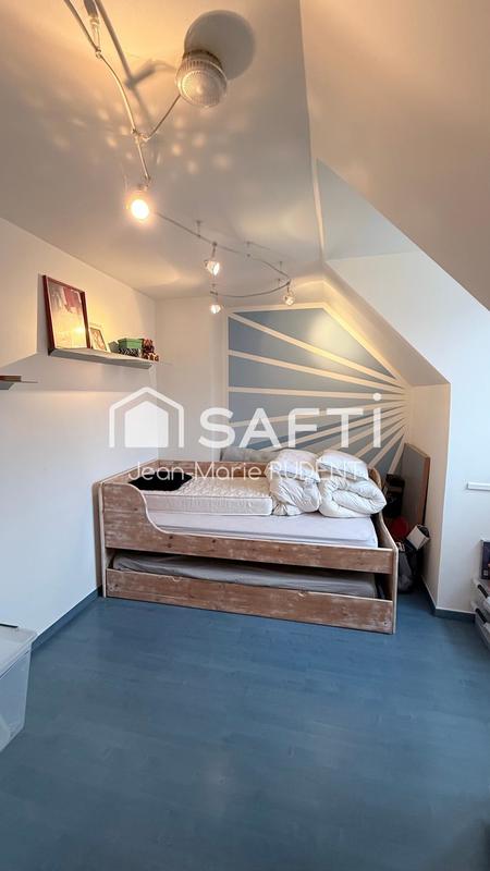 Maison - 105 m² - 6 pièces