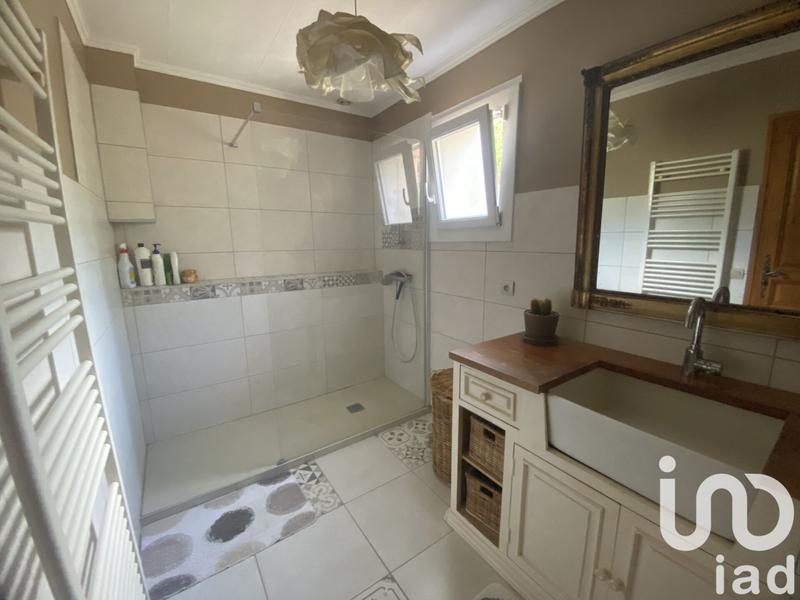 Maison - 122 m² - 6 pièces