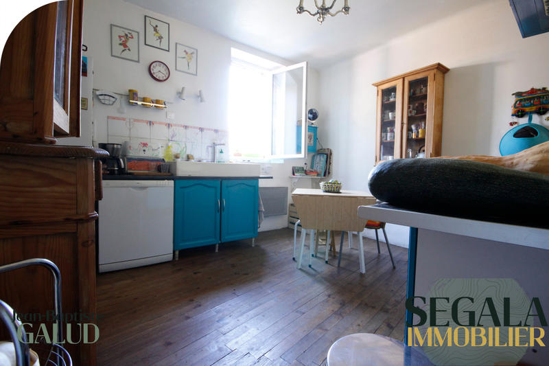 Maison de village - 121 m² - 5 pièces