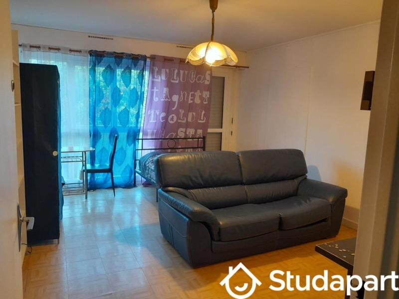 Chambre - 22 m² - 1 pièce